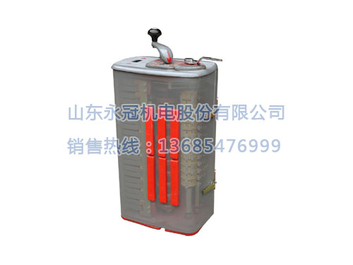 QKT8-100/250工矿电机车矿用司机控制器